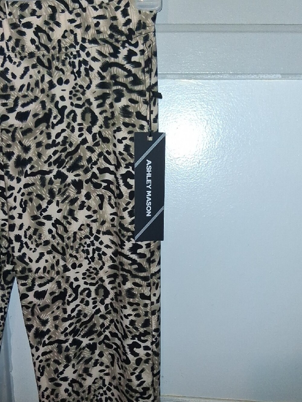 Ashley Mason Leopard Flare Pants - Picture 2 of 5